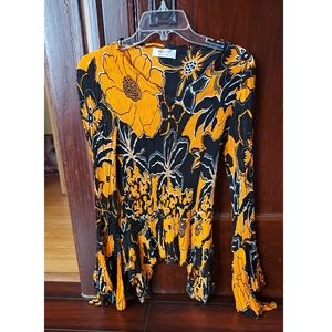 Floral print wide sleeve blouse